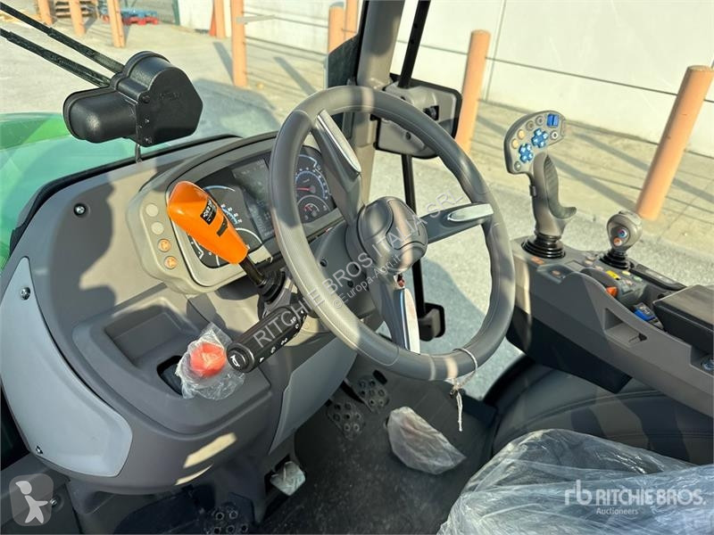 Сільськогосподарський трактор  5115 TTV