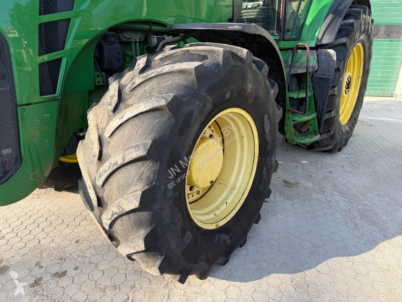 Tractor John Deere 8230 PowerShift - NO TLS