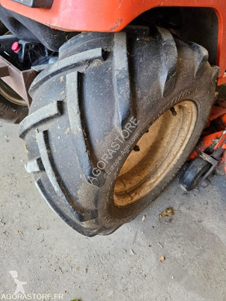 Tractor  G1700