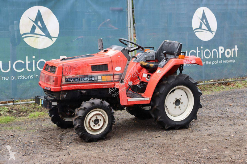 Mitsubishi MT15D tractor