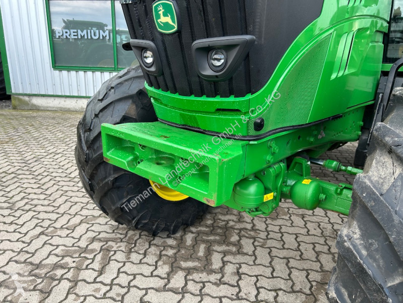 John Deere 615 tractor