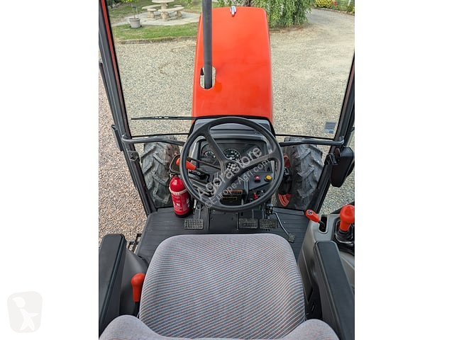 Tractor agrícola Kubota Me5700