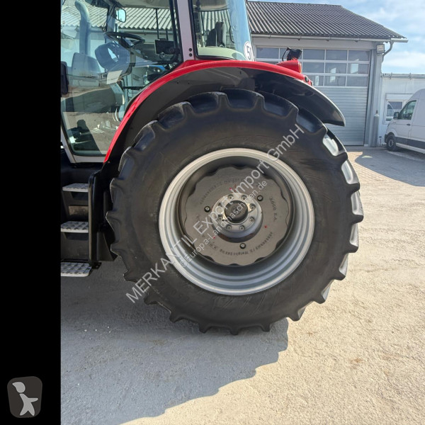 Tractor Massey Ferguson  7S.210 VT