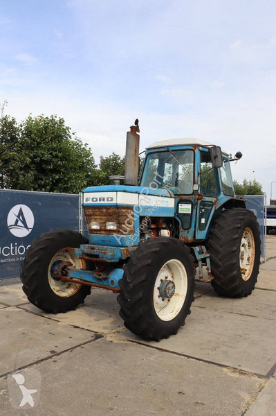 Tractor agrícola Ford TW-10
