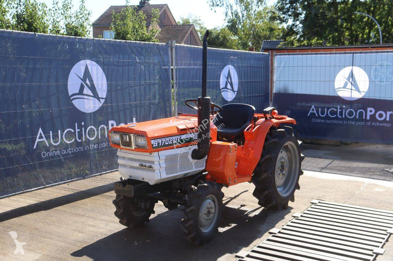 Tractor agrícola Kubota B1702DT
