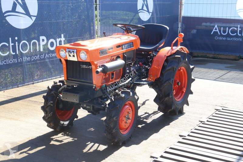 Tractor agrícola Kubota B7001DT
