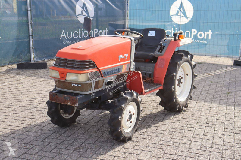 Tractor agrícola Yanmar F-7