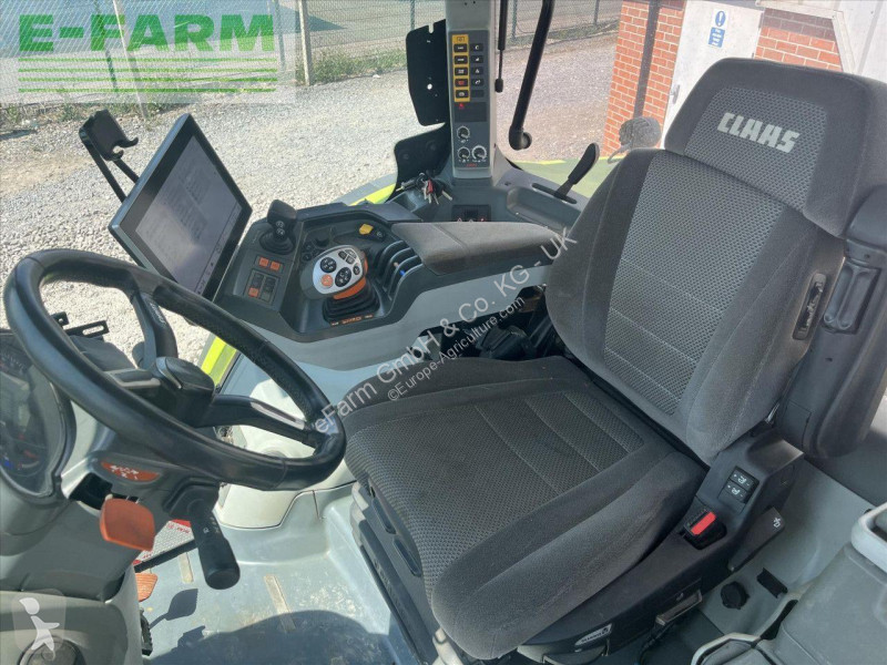 Tractor Claas  ARION 650 HEXASHIFT
