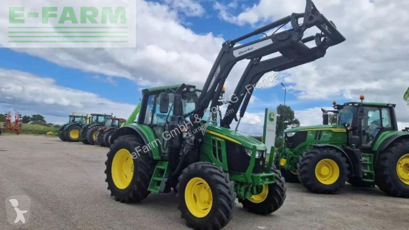 Tracteur agricole John Deere  6100m