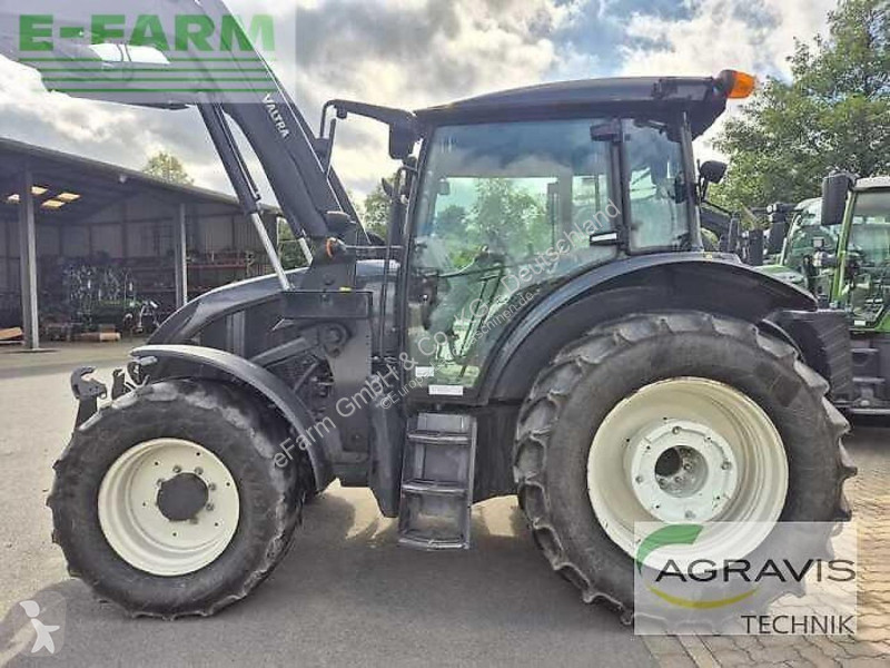 Tracteur agricole Valtra  a 105 mh4