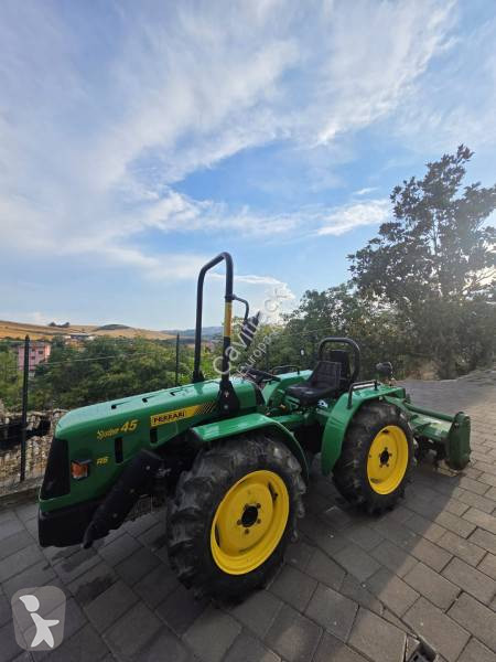 Tracteur agricole Ferrari 45