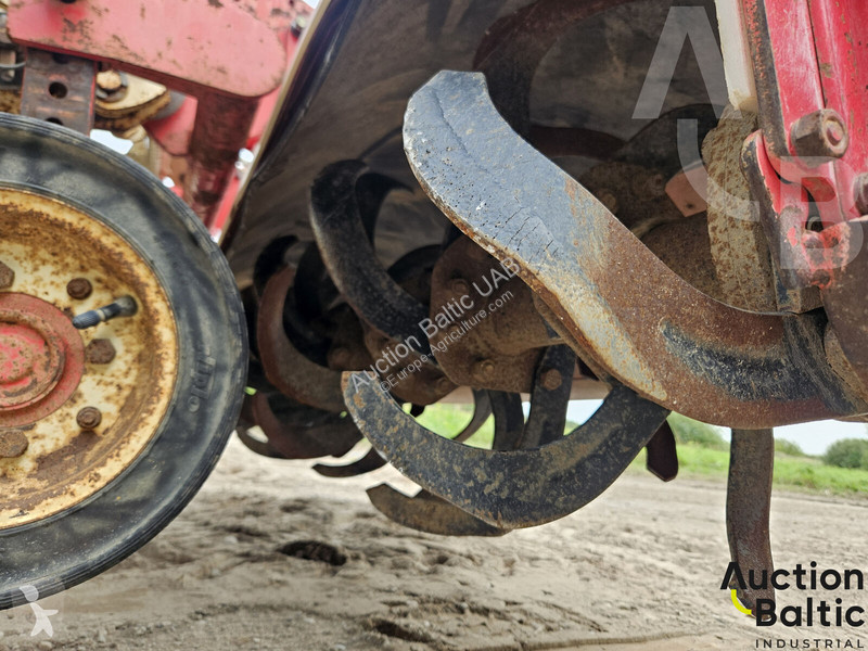 Zemědělský traktor Iseki Geas 33