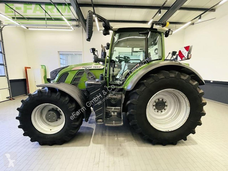 Tracteur agricole Fendt  724 vario s4 profi plus