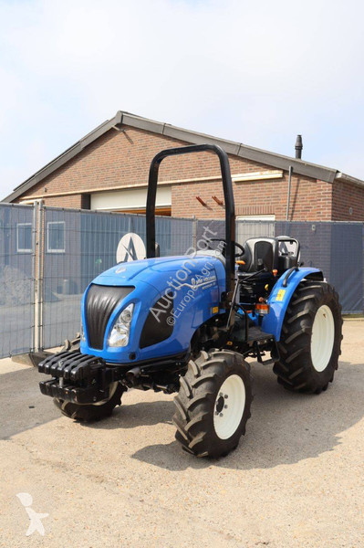 Tracteur agricole New Holland Boomer 55