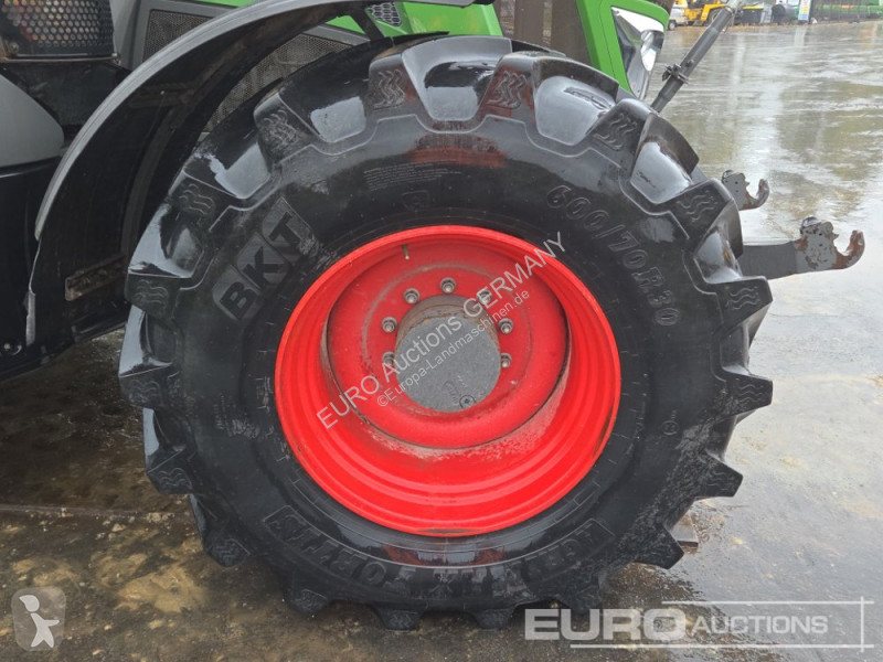Tracteur agricole Fendt 828 VARIO PROFI PLUS