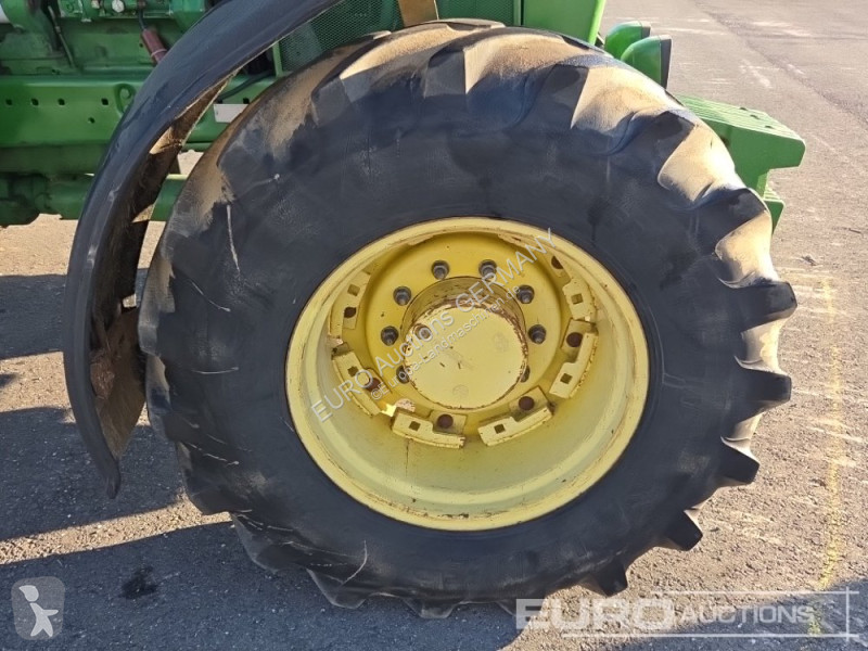 Tracteur agricole John Deere 4055A