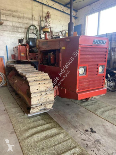 Tracteur agricole Fiat 1355
