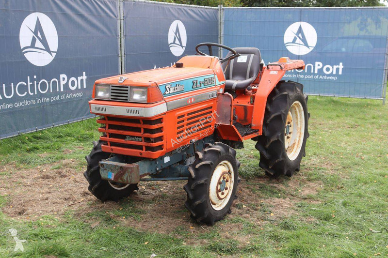 Tracteur agricole Kubota Sunshine ZL1-205D