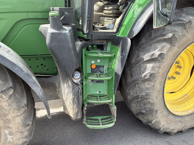 Tracteur agricole John Deere 619