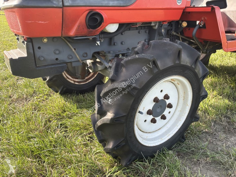 Tracteur agricole Kubota Granbia L GB18