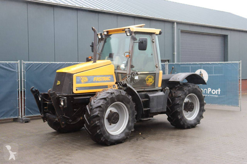 Zemědělský traktor JCB Fastrac 1135