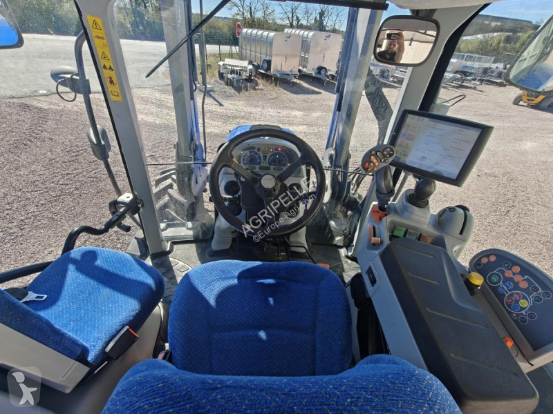 Zemědělský traktor New Holland  T6-140