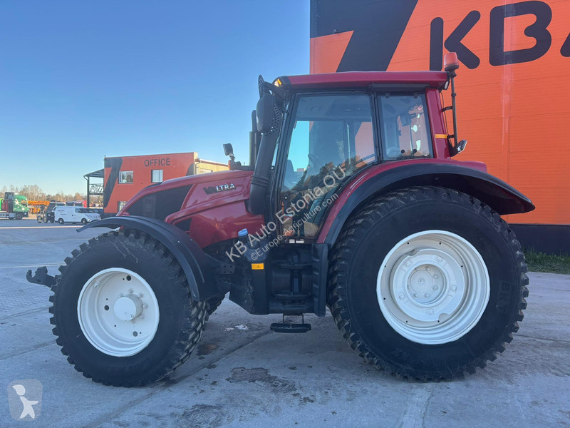 Zemědělský traktor Valtra D 4x4 50 km/h