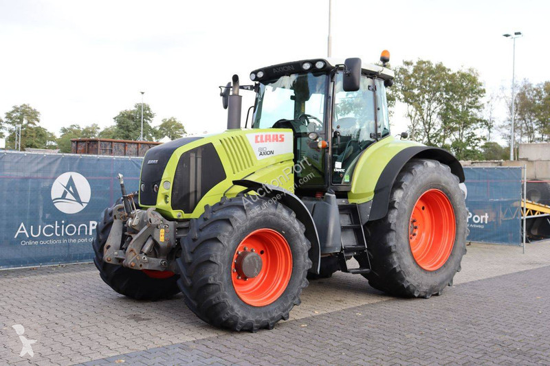 Zemědělský traktor Claas Axion 810