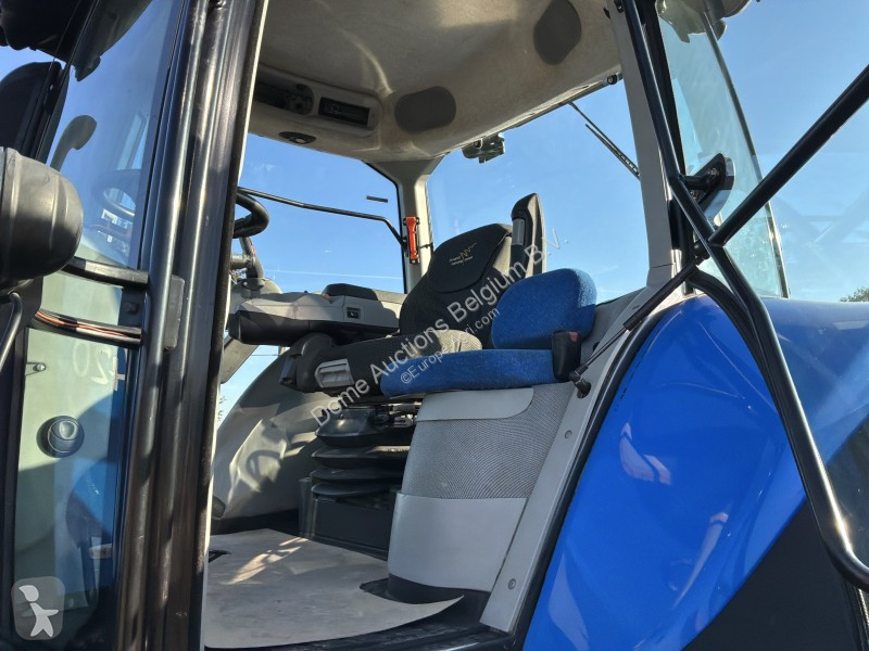 Zemědělský traktor New Holland T8.420