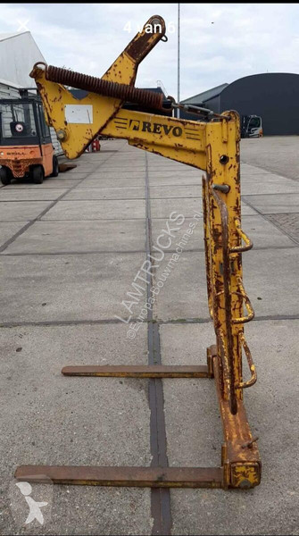 Grua Atlas NEMACO REVO