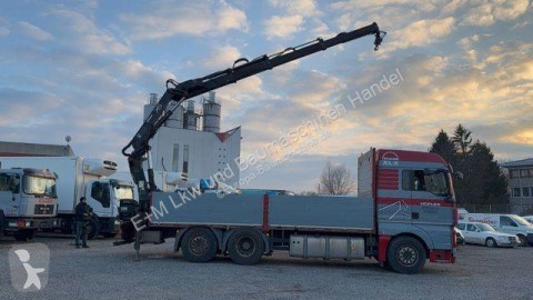 Camion plateau MAN