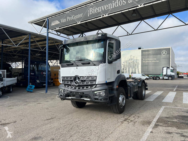 Traktor Mercedes 1830
