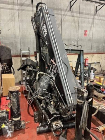 Grue auxiliaire Hiab