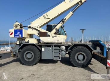 Grue mobile Terex