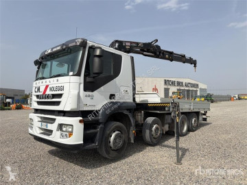 Grúa móvil Iveco