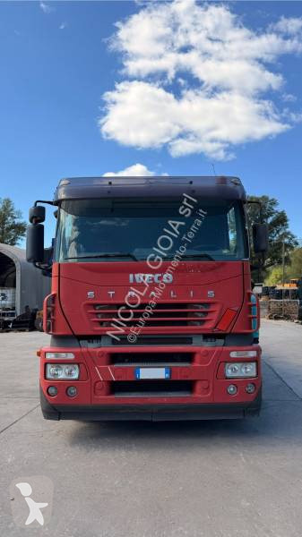 Kamion jeřáb bočnice Iveco