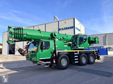 رافعة متحركة Liebherr