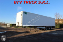 Refrigerated semi-trailer