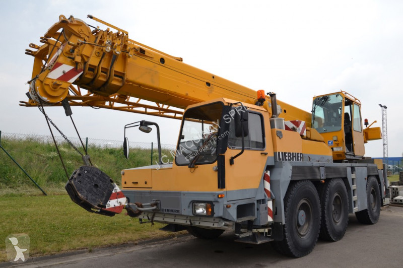 Ltm 1040. Liebherr LTM 1040. Автокран Liebherr LTM-1040-2.1. LTM 1040/1. Кран Liebherr LTM 1040.