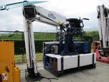 Kennis auxiliary crane R-28