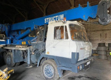 Grúa grúa móvil Tatra 815