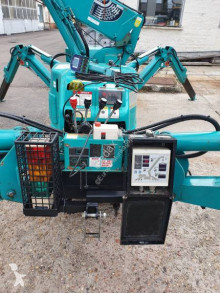 Maeda MC285C mini-grúa araña usada