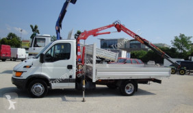 Grúa Iveco Daily 35 C 11 HPI 2.8 110 CV Con GRU usada