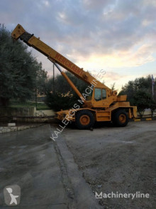 Grúa móvil Coles Husky RT625