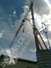Potain HD 32 A used self-erecting crane