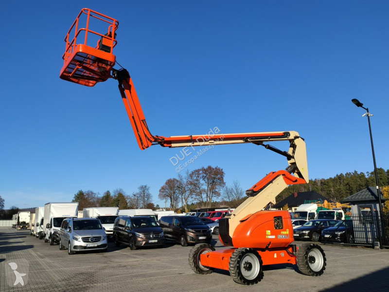 Nacelle JLG 4x4 PODNOŚNIK PRZEGUBOWY