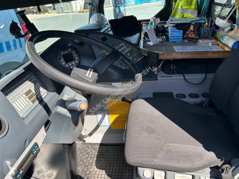Macara Liebherr MK 140 Plus