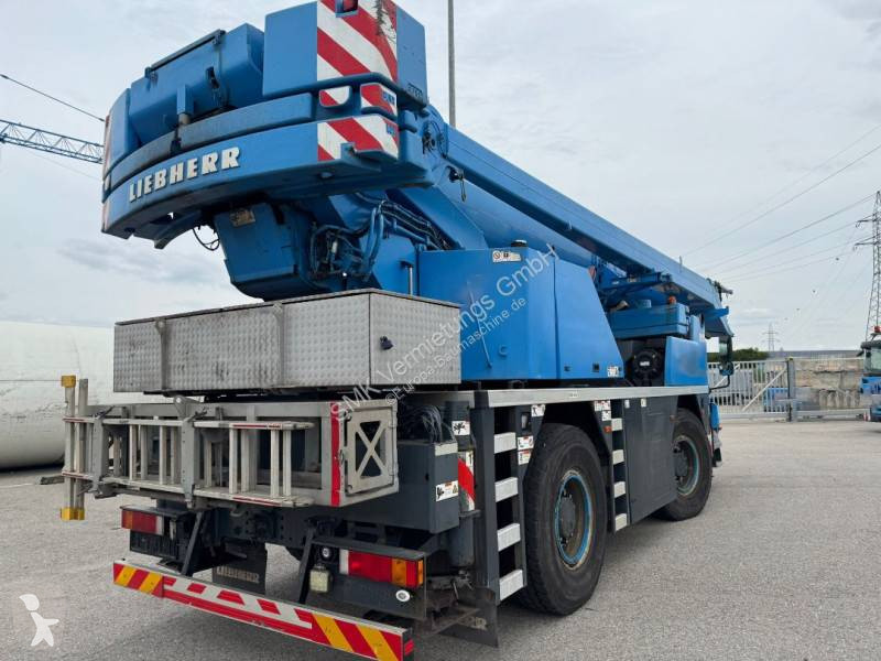 Macara Liebherr LTM 1040-2.1