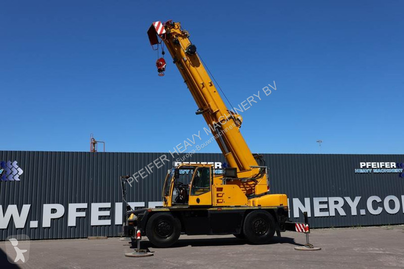 Grua Demag AC30 City Diesel, 4x4x4 Drive, 30t...