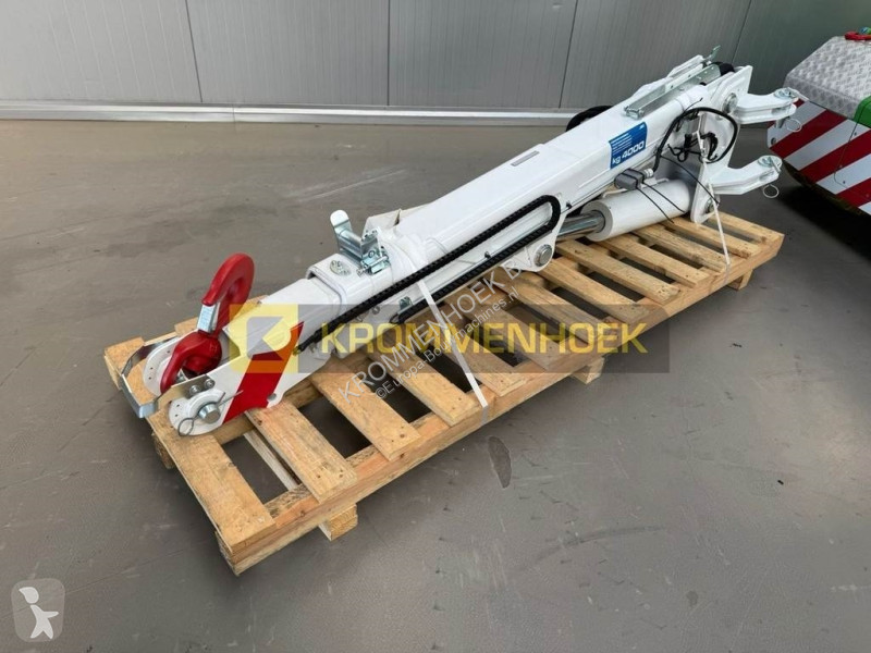 Grua JMG MC 100 HY Hybrid pick & carry crane